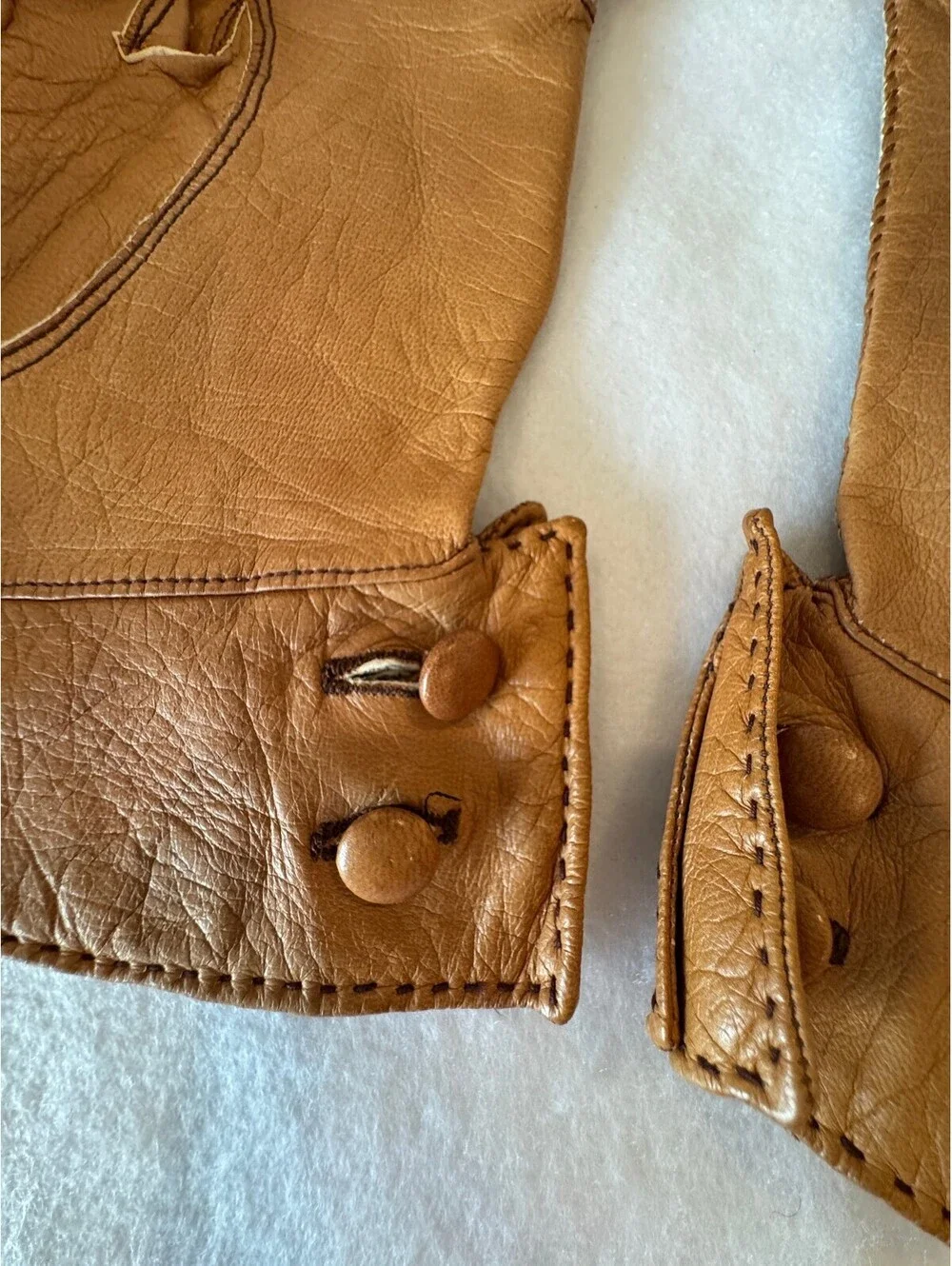 Vintage Aris Kid Leather Ladies Gloves size 6.5 Brown Color